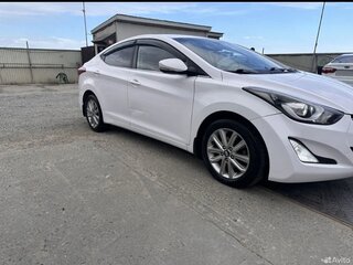 2014 Hyundai Elantra V (MD) Рестайлинг, белый, 1300000 рублей, вид 2
