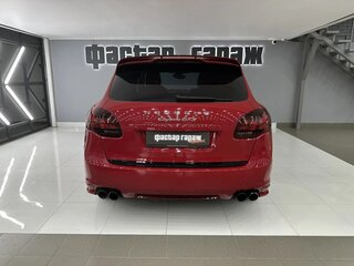 2013 Porsche Cayenne GTS II (958), красный, 2700000 рублей, вид 2