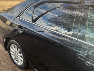 2013 Toyota Camry VII (XV50), чёрный, 1450000 рублей, вид 2