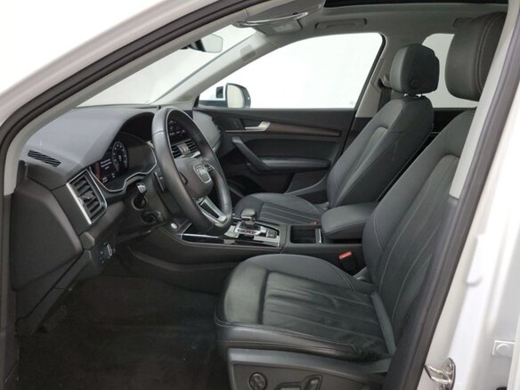 2021 Audi Q5 45 TFSI II (FY) Рестайлинг, белый, 3225000 рублей - вид 9