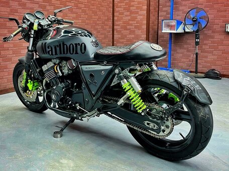 1995 Honda CB 400 Super Four, чёрный, 590000 рублей, вид 4
