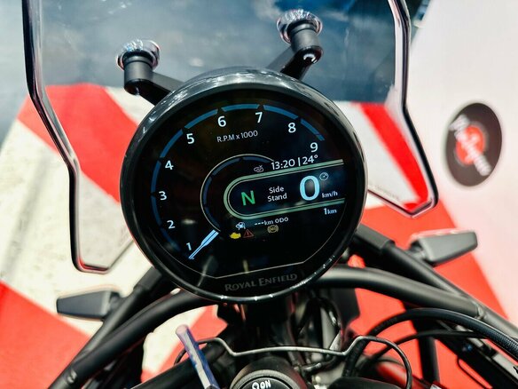 2026 Royal Enfield Himalayan, чёрный, 620000 рублей - вид 15