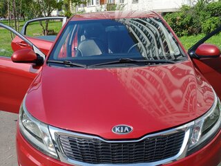 2012 Kia Rio 5-speed III, пурпурный, 630000 рублей, вид 2