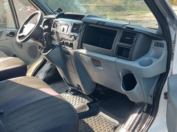 2009 Ford Transit, белый, 980000 рублей - вид 3