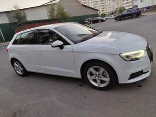 2019 Audi A3 III (8V) Рестайлинг, белый, 1395000 рублей, вид 3
