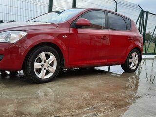 2008 Kia Ceed I, красный, 800000 рублей, вид 2