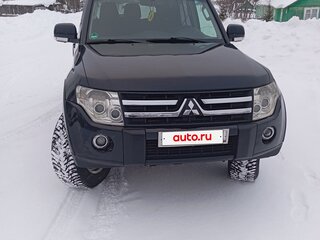 2006 Mitsubishi Pajero IV, чёрный, 1400000 рублей, вид 2