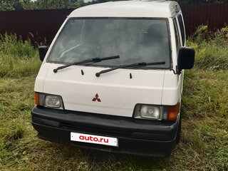 1999 Mitsubishi Delica III, белый, 650000 рублей, вид 2