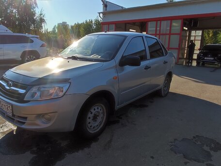 2012 Lada (ВАЗ) Granta I, серебристый, 300000 рублей, вид 1