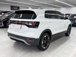 2021 Volkswagen Tacqua, белый, 1585400 рублей, вид 4