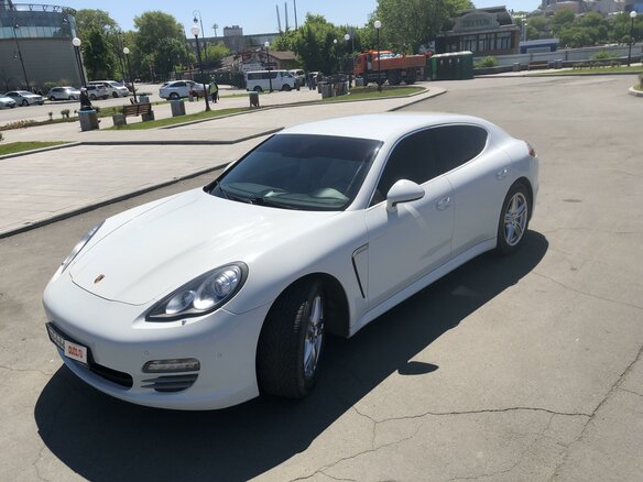 2013 Porsche Panamera 4S I, белый, 4400000 рублей - вид 13