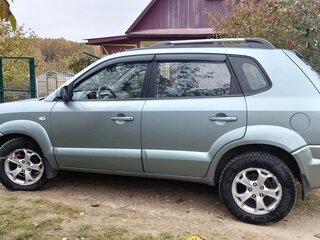 2009 Hyundai Tucson I, серебристый, 800000 рублей, вид 1