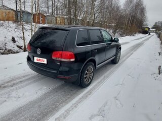 2005 Volkswagen Touareg I, чёрный, 300000 рублей, вид 4