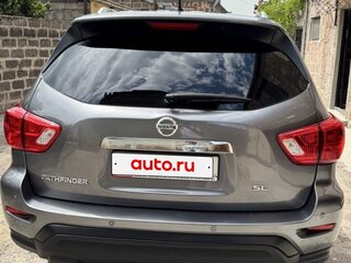 2017 Nissan Pathfinder IV Рестайлинг, серый, 1800000 рублей, вид 3