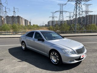 2007 Mercedes-Benz S-Класс 320 V (W221), серебристый, 1850000 рублей, вид 1