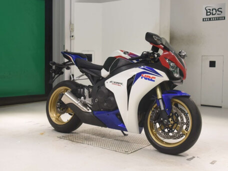 2008 Honda CBR 1000 RR/RA Fireblade, белый, 472000 рублей, вид 2
