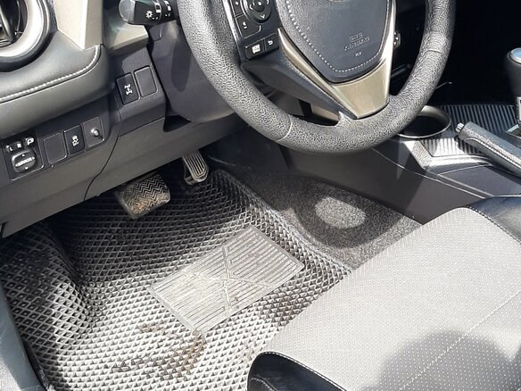 2014 Toyota RAV4 IV (XA40), серый, 2150000 рублей - вид 5