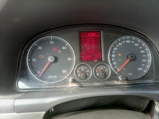 2008 Volkswagen Touran I Рестайлинг, белый, 500000 рублей, вид 5
