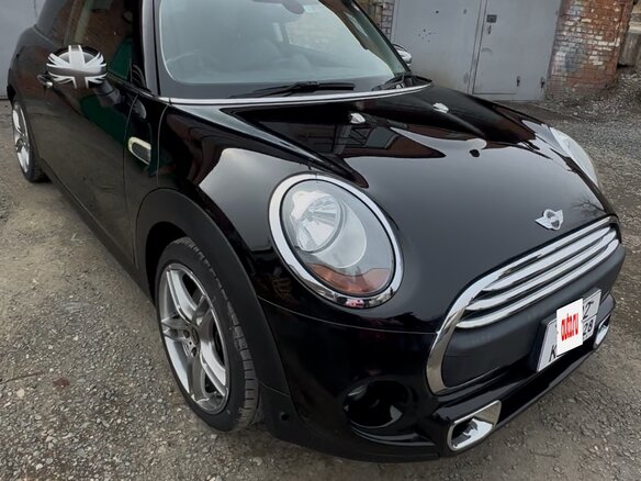 2015 Mini Hatch One III (F55/F56), чёрный, 1000000 рублей - вид 3