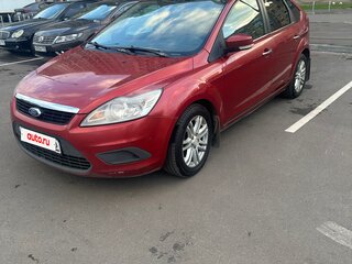 2008 Ford Focus II Рестайлинг, красный, 380000 рублей, вид 1