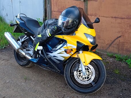 1999 Honda CBR 600F, жёлтый, 360000 рублей, вид 2