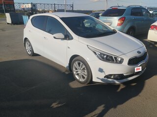2013 Kia Ceed II, белый, 930000 рублей, вид 5