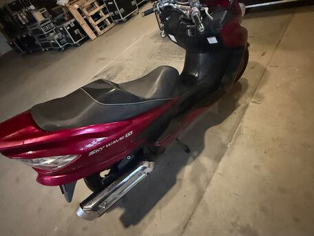 2010 Suzuki Burgman (SkyWave) 250, красный, 190000 рублей, вид 2