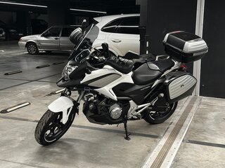 2012 Honda NC 700X, белый, 599999 рублей, вид 1