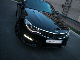 2019 Kia Optima IV Рестайлинг, чёрный, 2550000 рублей, вид 1