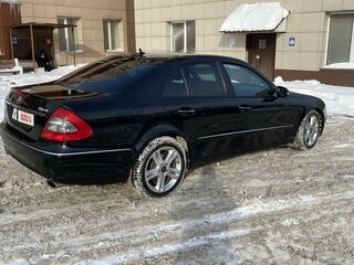 2008 Mercedes-Benz E-Класс 280 III (W211, S211) Рестайлинг, чёрный, 1250000 рублей, вид 3