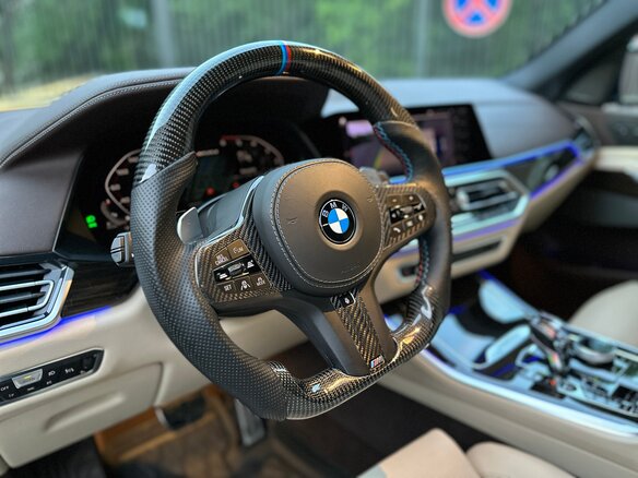 2019 BMW X5 M50d IV (G05/G18), синий, 6500000 рублей - вид 10