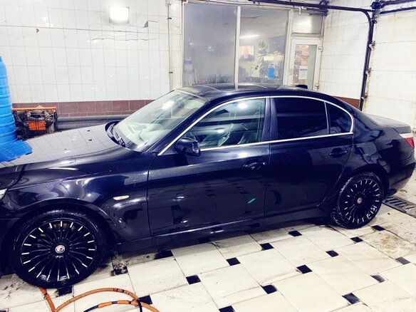 2008 BMW 5 серии 525xi V (E60/E61) Рестайлинг, чёрный - вид 8