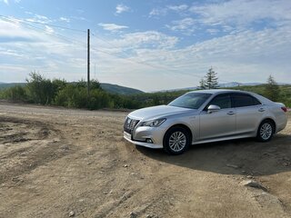 2017 Toyota Crown XIV (S210) Рестайлинг, серебристый, 2650000 рублей, вид 3