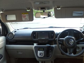 2016 Toyota Passo III, коричневый, 970000 рублей, вид 3