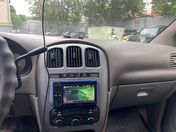 2002 Dodge Caravan 3-speed IV, синий, 650000 рублей - вид 6
