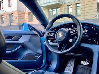 2021 Porsche Taycan 4S I, голубой, 9900000 рублей, вид 4