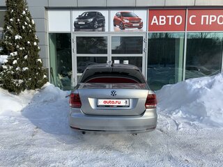 2017 Volkswagen Polo V Рестайлинг, серебристый, 1370000 рублей, вид 5