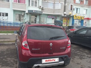 2012 Renault Sandero Stepway I, красный, 850000 рублей, вид 3