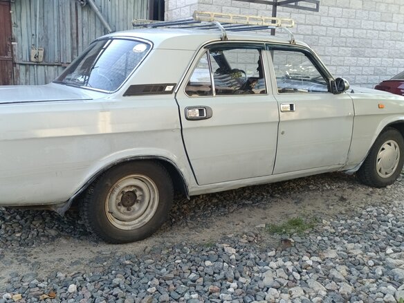1995 ГАЗ 31029 «Волга», белый, 73000 рублей - вид 3