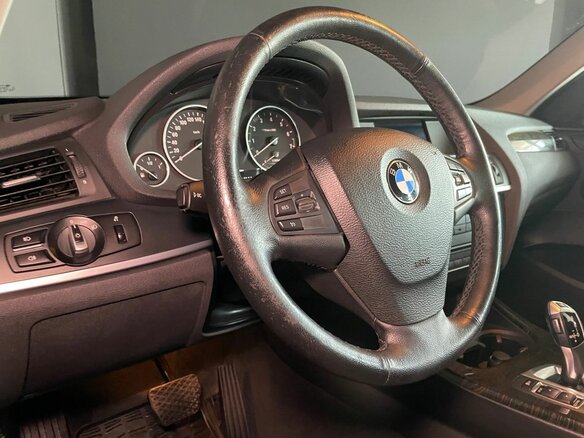 2014 BMW X3 20i xDrive II (F25), серый, 1695000 рублей - вид 5