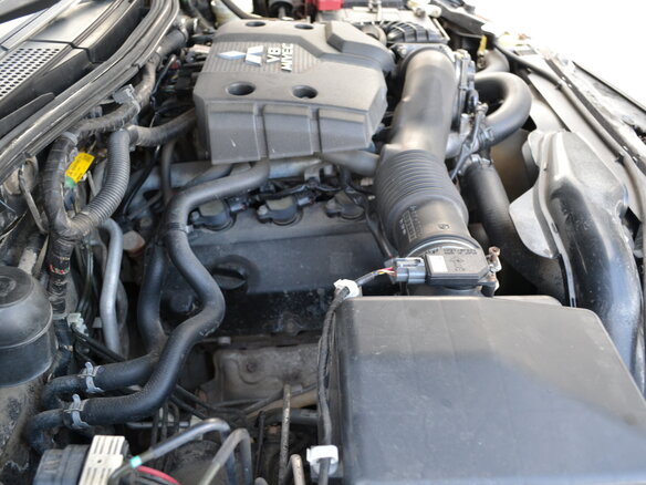 2010 Mitsubishi Pajero Sport II, чёрный - вид 14