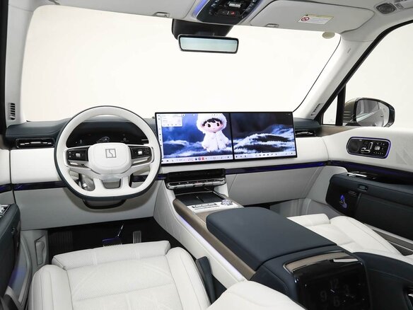 2026 Zeekr 9X 70 kWh, золотистый, 11790000 рублей - вид 6