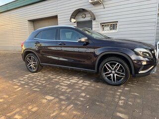 2016 Mercedes-Benz GLA 250 I (X156), коричневый, 2600000 рублей, вид 2