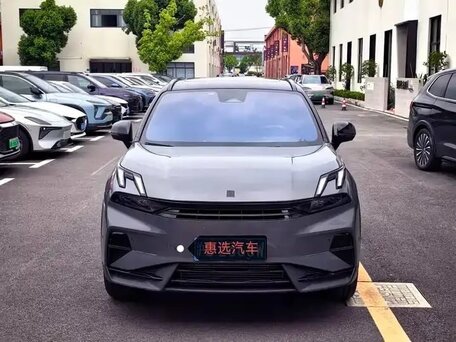 2026 Lynk & Co 06 I Рестайлинг, серый, 1450000 рублей, вид 2