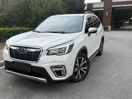 2021 Subaru Forester V Рестайлинг, белый, 2900000 рублей, вид 2