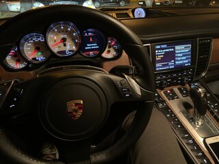 2012 Porsche Panamera 4S I, белый, 3900000 рублей, вид 5