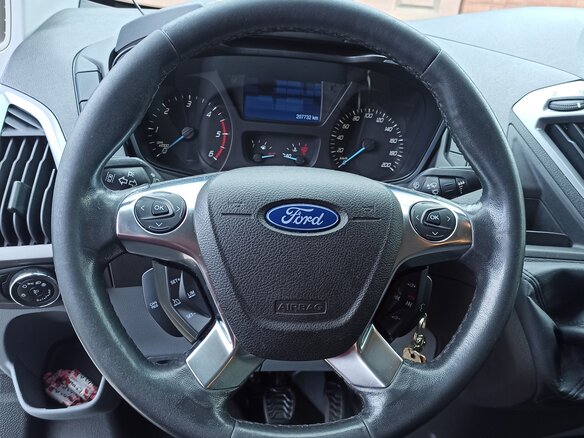 2015 Ford Transit Custom, белый, 2500000 рублей - вид 14