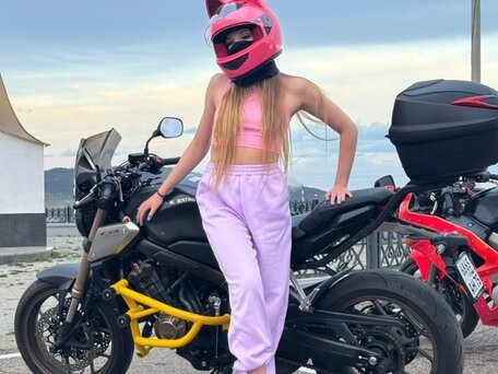 2022 Honda CB 650R, серебристый, 999999 рублей, вид 3