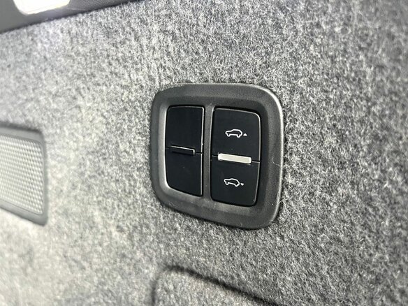 2021 Porsche Cayenne III, серый, 7390000 рублей - вид 8