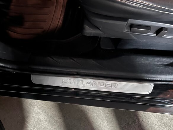 2008 Mitsubishi Outlander II, чёрный, 850000 рублей - вид 11